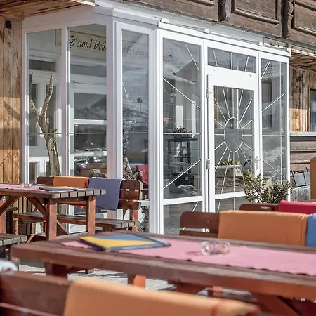 Sonne & Schnee In Hotel Kuehtai